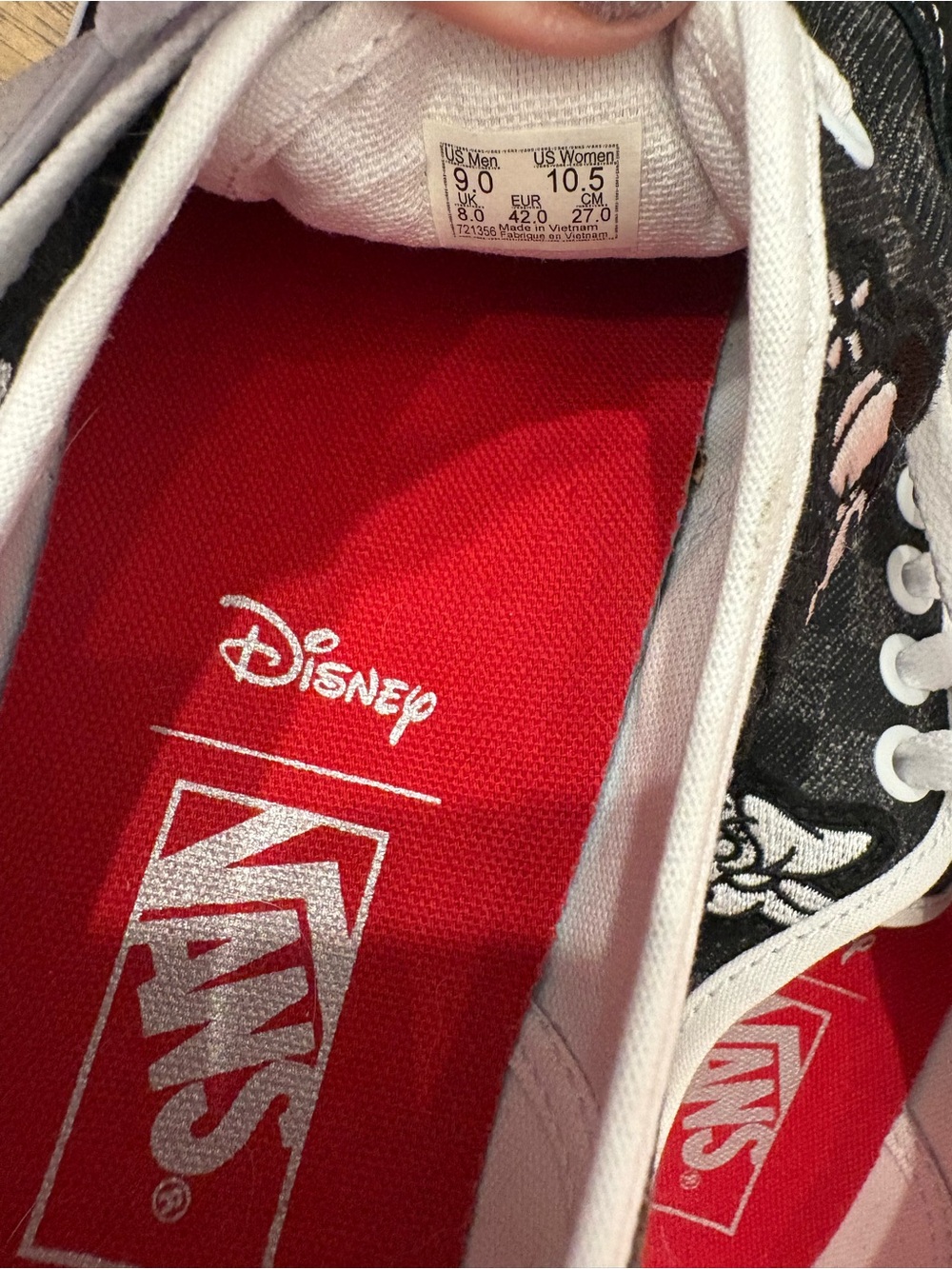 Vans Disney x 100 Black and White Canvas Low-Top Lace-Up Sneakers - Picture 8 of 8